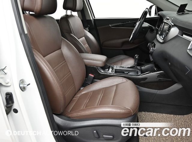 Kia Sorento 2016 — photo 11
