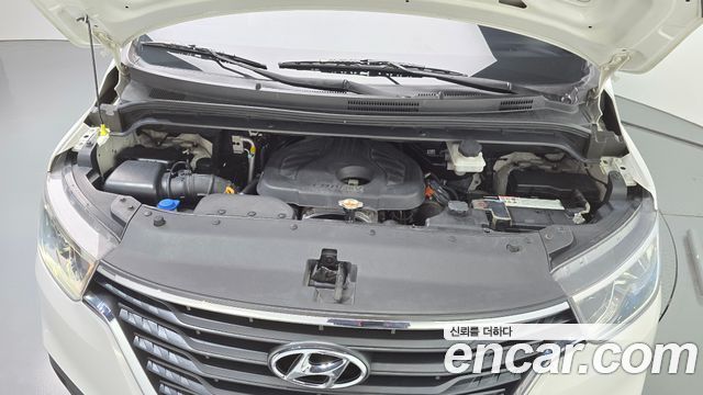 Hyundai Starex 2019 — photo 6