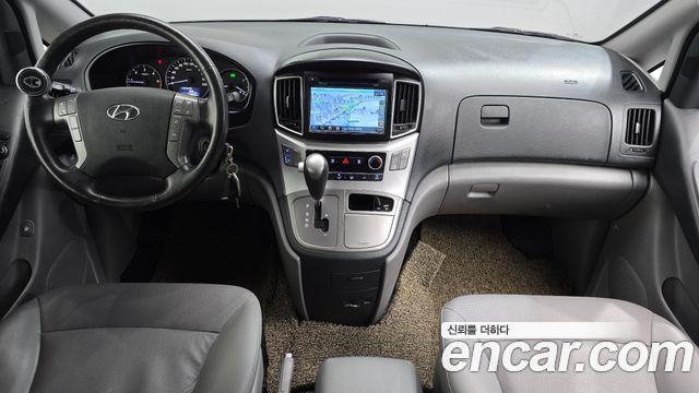 Hyundai Starex 2019 — photo 10