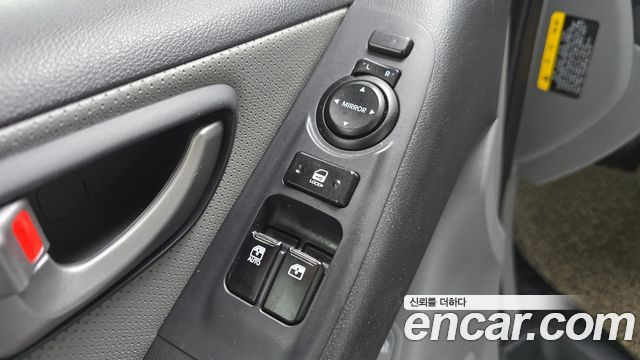 Hyundai Starex 2019 — photo 26