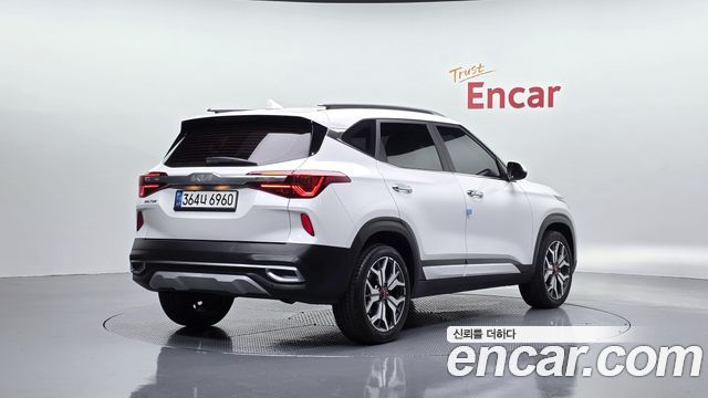 Kia Seltos 2022 — photo 2