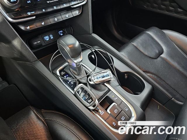 Hyundai Santafe 2019 — photo 8