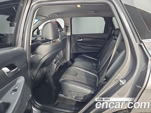 Hyundai Santafe 2019 — photo 12