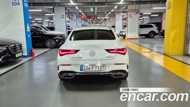 Mercedes-Benz CLA-Class 2025 — photo 3