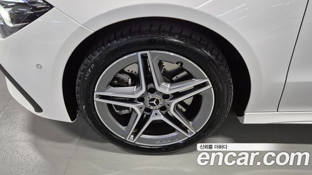 Mercedes-Benz CLA-Class 2025 — photo 5