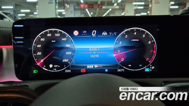 Mercedes-Benz CLA-Class 2025 — photo 8