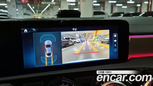Mercedes-Benz CLA-Class 2025 — photo 17