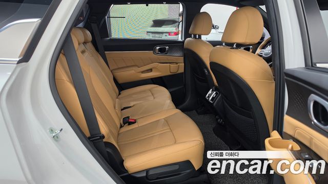 Kia Sorento 2022 — photo 17