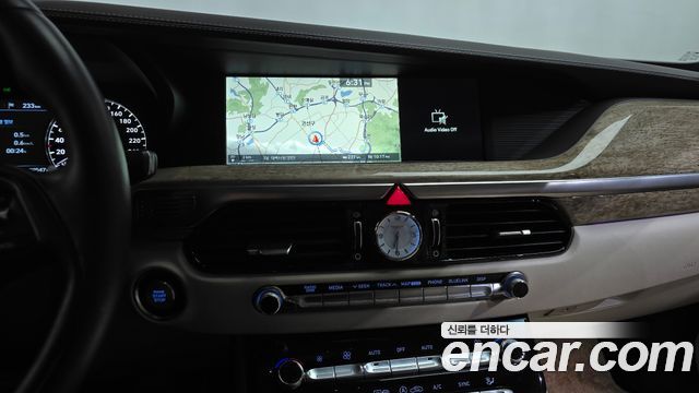 Genesis EQ900 2018 — photo 19