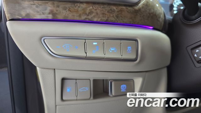 Genesis EQ900 2018 — photo 24