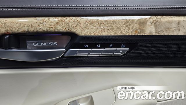 Genesis EQ900 2018 — photo 32