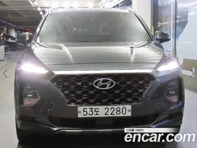 Hyundai Santafe 2019 — photo 2