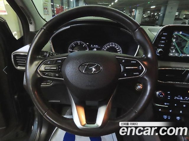 Hyundai Santafe 2019 — photo 8