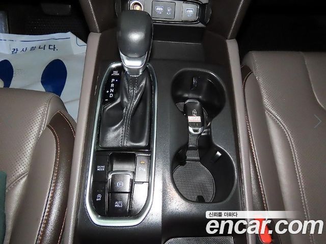 Hyundai Santafe 2019 — photo 12