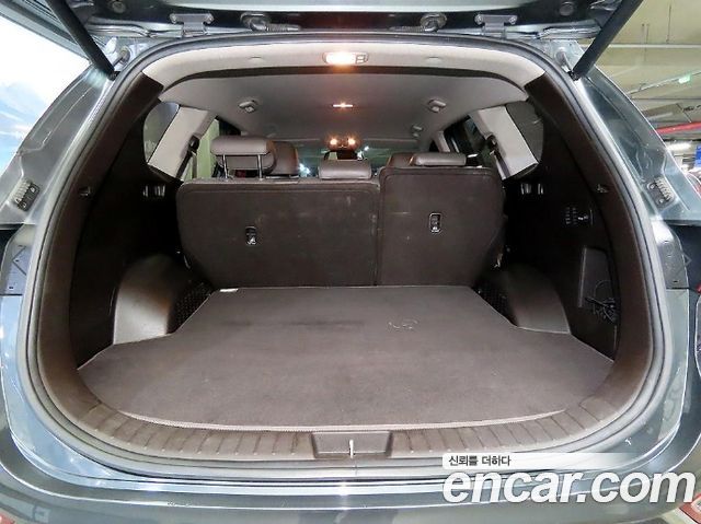 Hyundai Santafe 2019 — photo 17