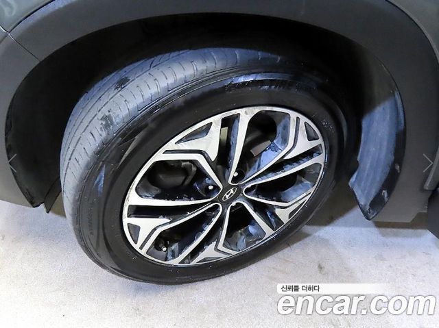 Hyundai Santafe 2019 — photo 20