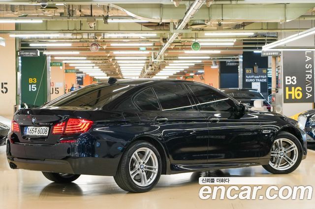 BMW 5-Series 2015 — photo 2