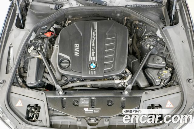 BMW 5-Series 2015 — photo 6