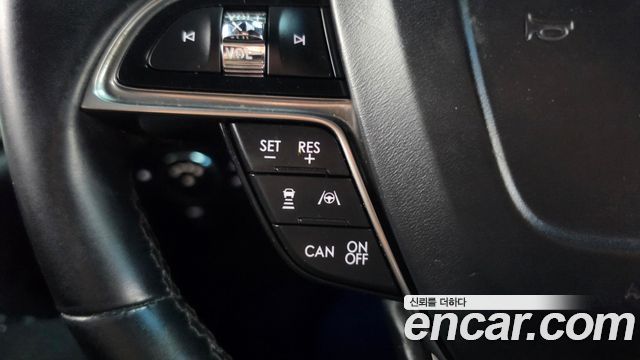 Lincoln Nautilus 2020 — photo 34
