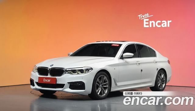 BMW 5-Series 2020 — photo 1