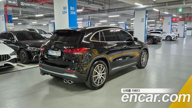 Mercedes-Benz GLA-Class 2022 — photo 3