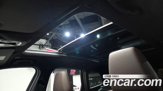 BMW iX1 2025 — photo 18
