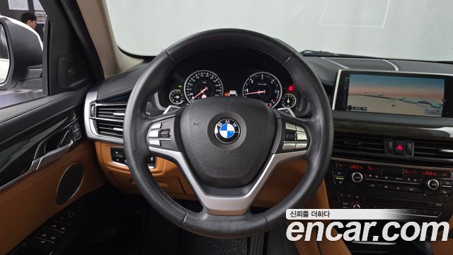 BMW X6 2016 — photo 13