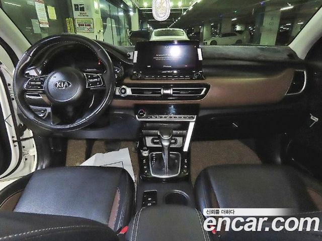Kia Seltos 2022 — photo 10