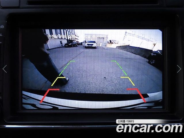 Kia Canival 2016 — photo 16