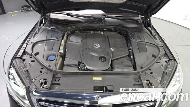 Mercedes-Benz S-Class 2018 — photo 6