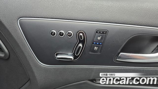 Kia K9 2016 — photo 20