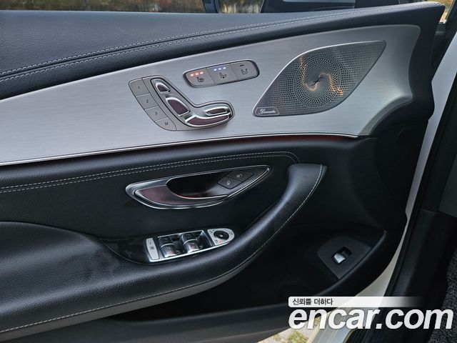 Mercedes-Benz CLS-Class 2019 — photo 15