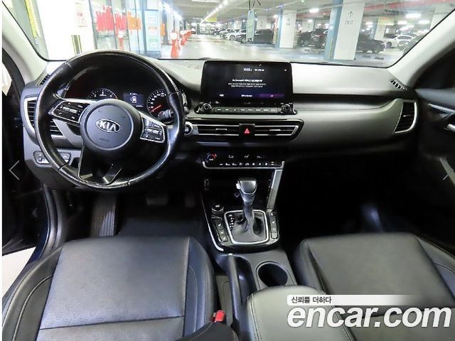 Kia Seltos 2021 — photo 10