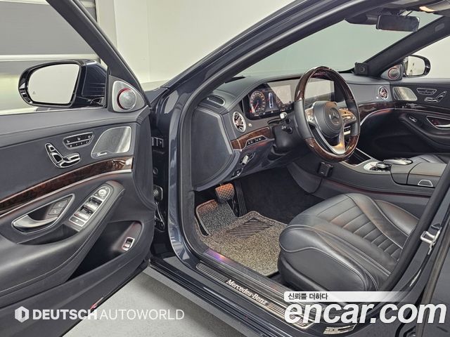 Mercedes-Benz S-Class 2018 — photo 11