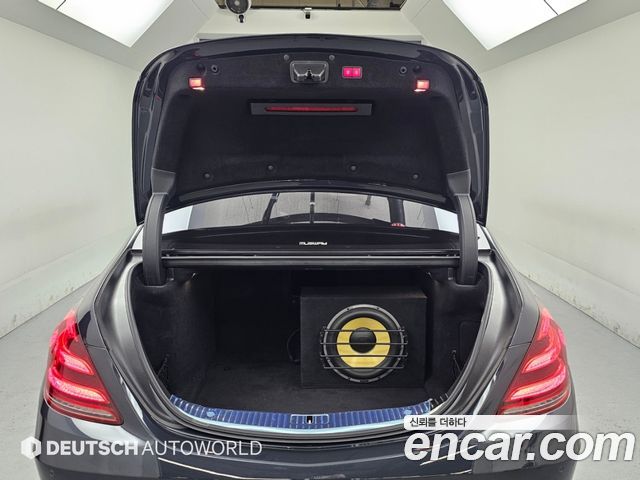 Mercedes-Benz S-Class 2018 — photo 18
