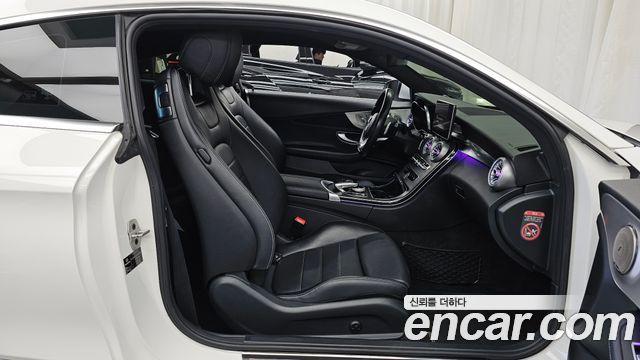 Mercedes-Benz C-Class 2016 — photo 11