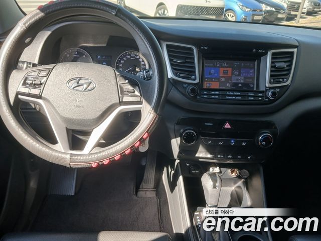 Hyundai Tucson 2016 — photo 8