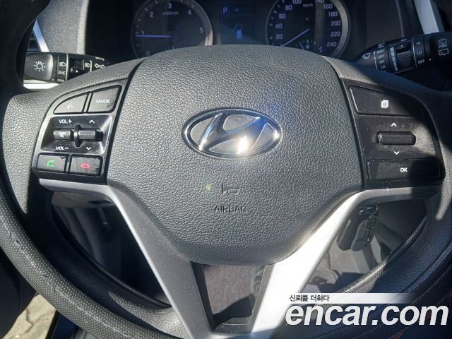 Hyundai Tucson 2016 — photo 9