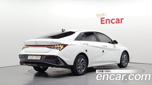 Hyundai AVANTE 2024 — photo 2
