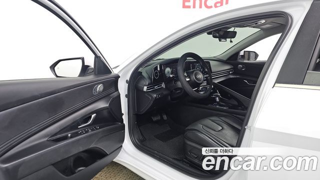 Hyundai AVANTE 2024 — photo 10
