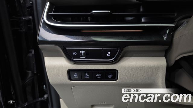 Kia Canival 2025 — photo 23