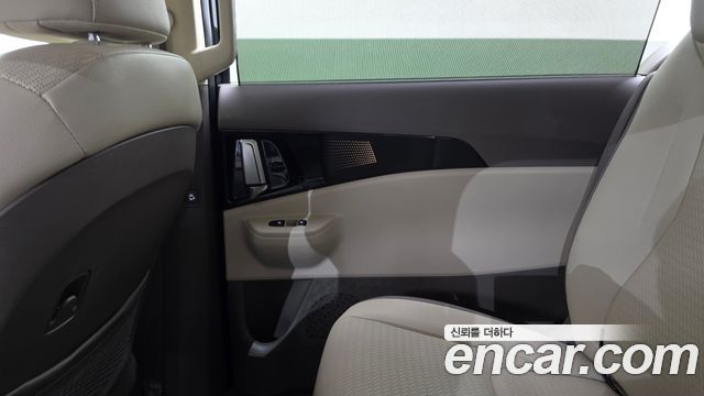 Kia Canival 2025 — photo 15