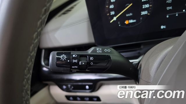 Kia Canival 2025 — photo 28