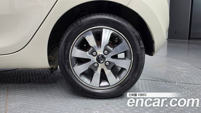 Kia morning 2013 — photo 7