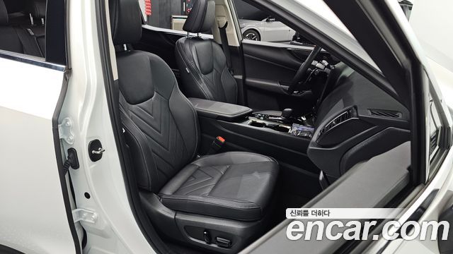 Lexus NX 2025 — photo 13