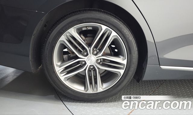 Hyundai Grandeur 2018 — photo 5