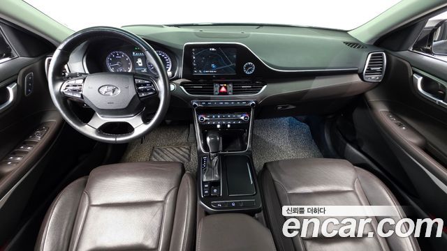 Hyundai Grandeur 2018 — photo 10