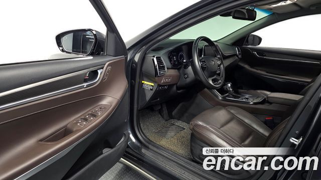 Hyundai Grandeur 2018 — photo 13