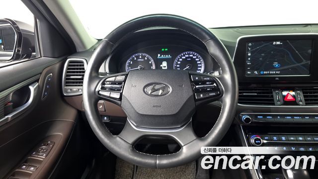Hyundai Grandeur 2018 — photo 19