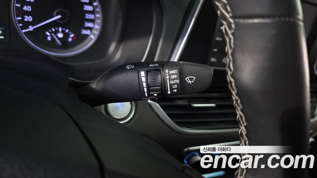 Hyundai Grandeur 2018 — photo 26